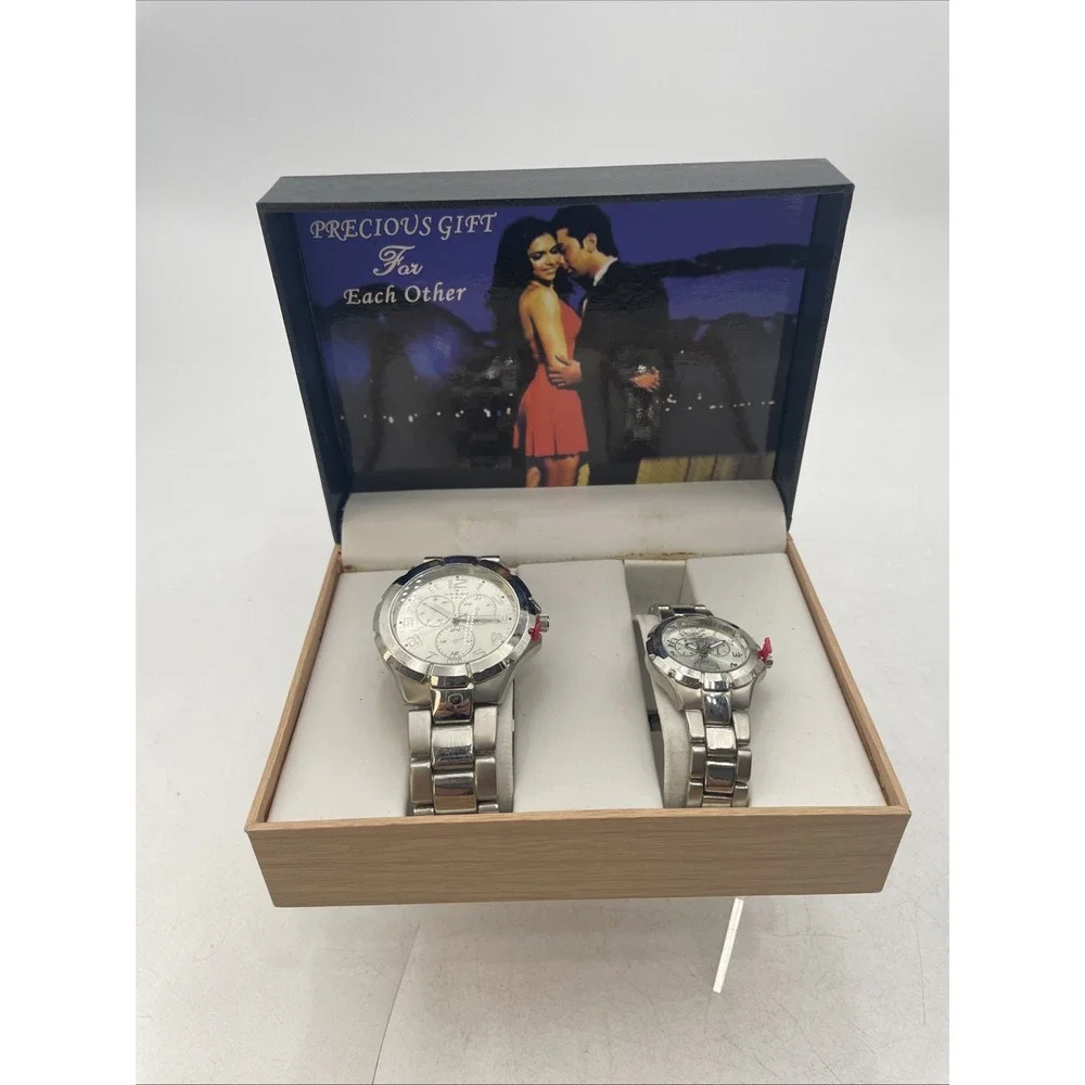 Charles Raymond New York His And Hers Silver Tone Couples Quartz Watch Gift Set